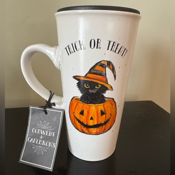 Cobwebs And Cauldrons Other - NWT Cobwebs & Cauldrons Black Cat “Trick Or Treat” Mug